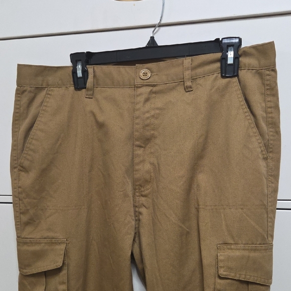 Denim & Rivets Men's Brown Cargo Pants Size 36 Classic Utility Workwear - Picture 3 of 8